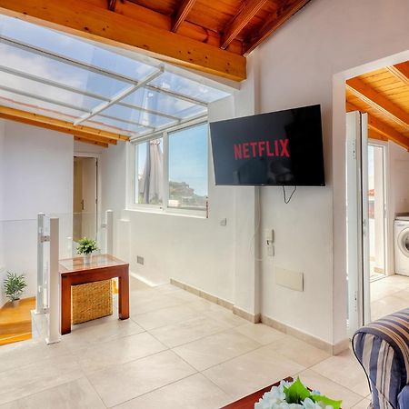 Big Terraced House, 100M To The Beach, With Bbq And Sea View Guincho  Exterior photo